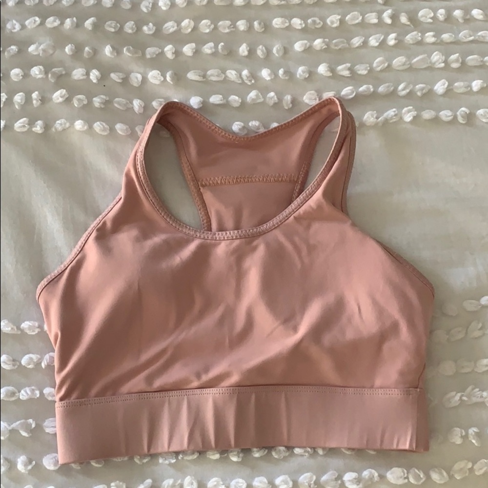 Fabletics Mila sports bra